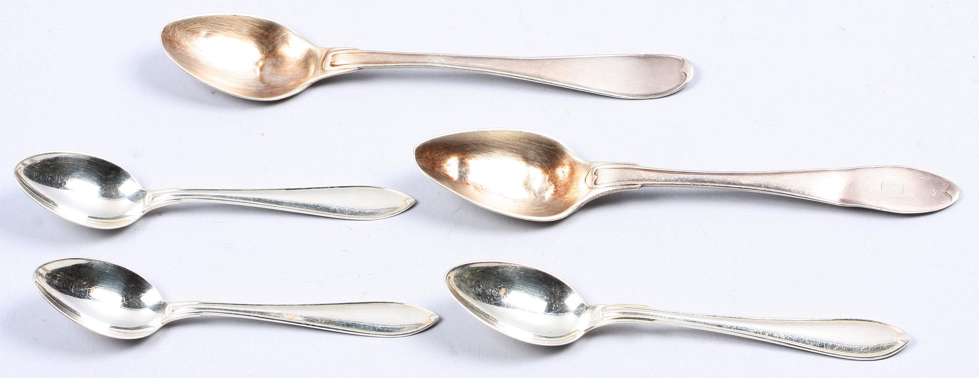 BESTICKSERVISDELAR, 9 st, silver, bla GAB 1900-talets första hälft resp Johan Fredrik Björnstedt, Stockholm 1822.