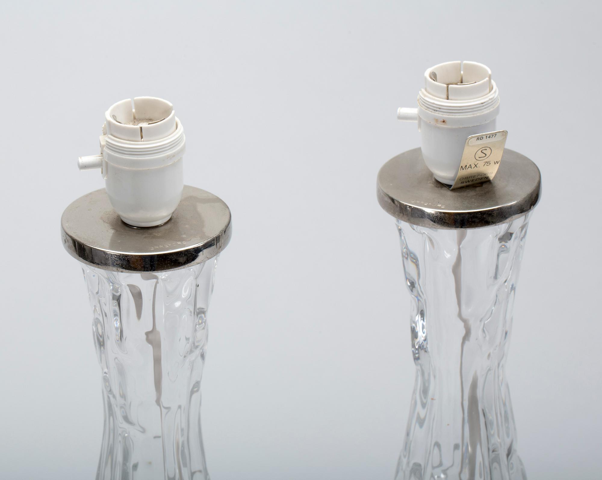 BORDSLAMPOR, ett par, glas, design Carl Fagerlund.
