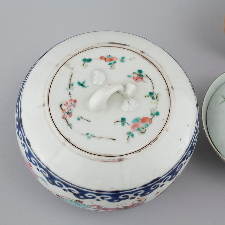 PARTI PORSLIN, 8 delar, Kina, 1800- och 1900-tal.