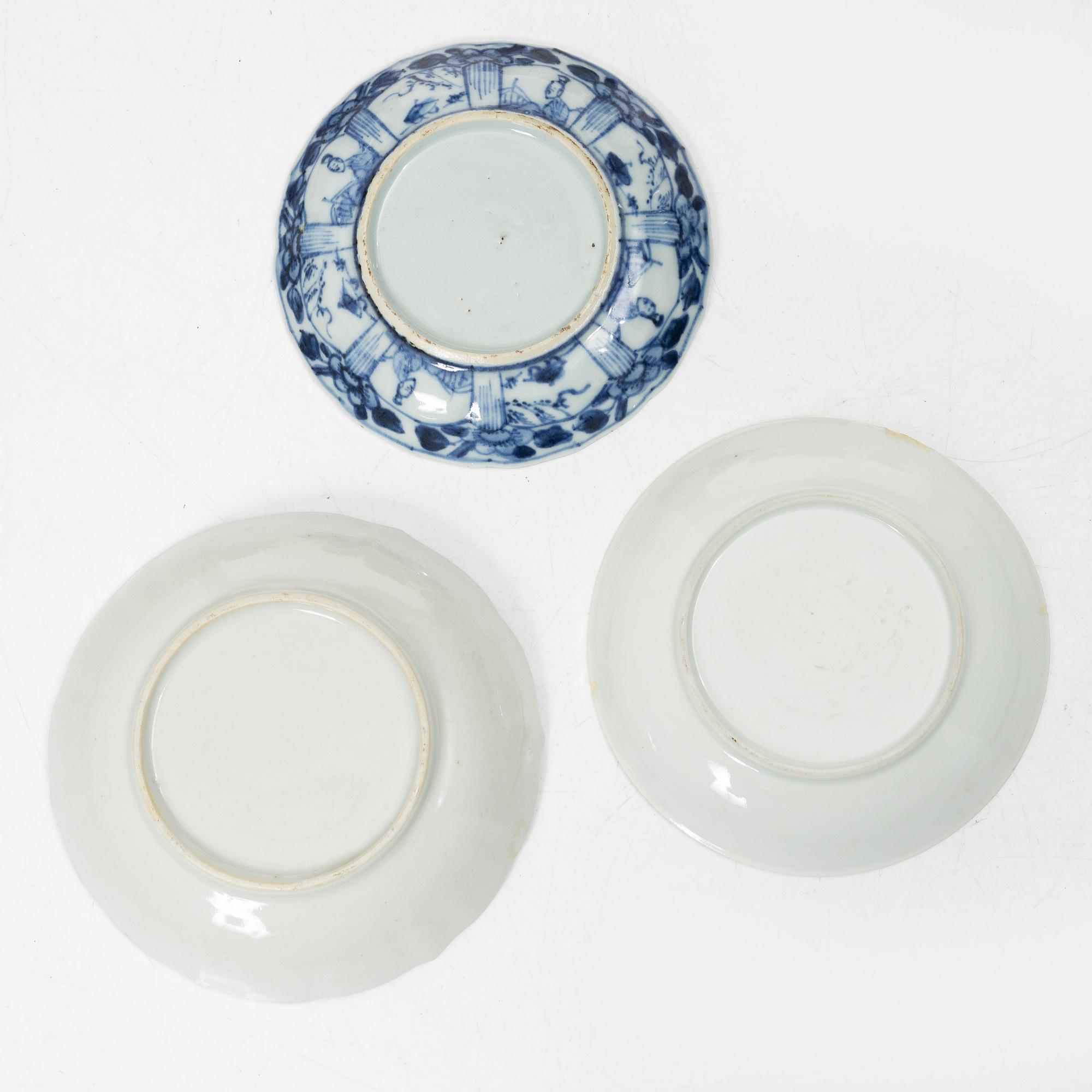 A collection of cups, saucers and teapots, China, Qing dynasty, mostly 18th century.