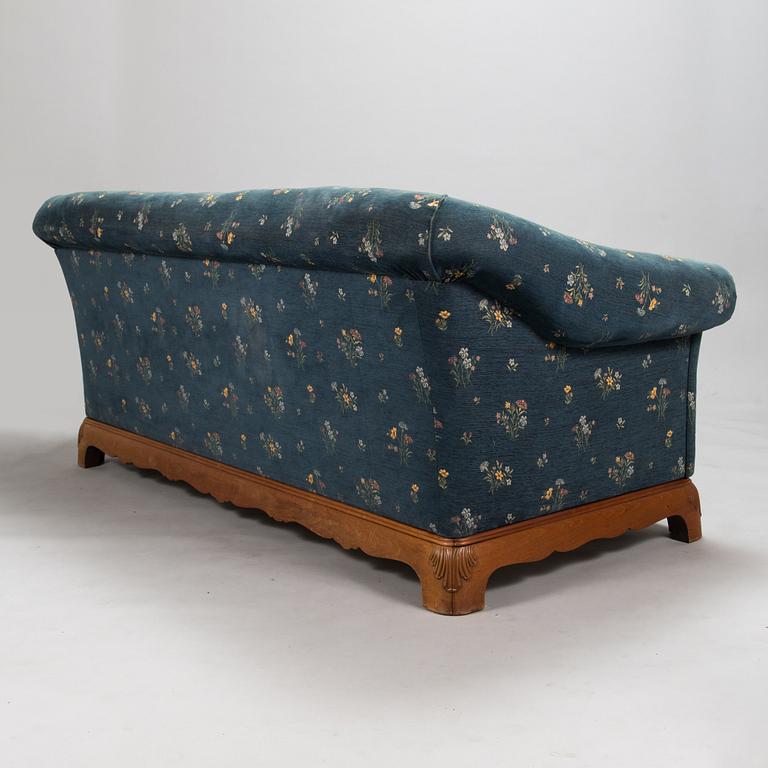 A 1920's sofa.