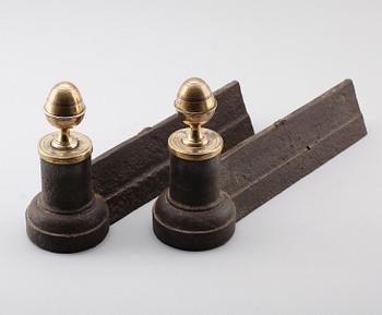 ELDHUNDAR, 1 par, 1800-talets andra hälft.