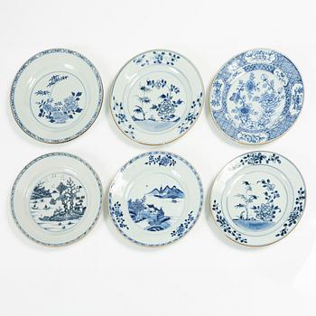 A group of six Chinese blue and white export porcelain plates, Qing dynasty, 18th century.