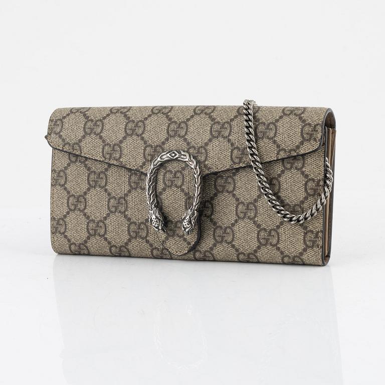 Gucci, "Dionysus chain wallet".