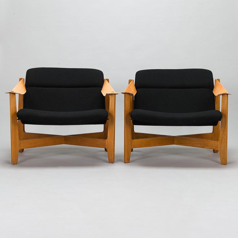 Antti Nurmesniemi, fåtöljer, ett par, modell 418, för Artek, 1950-tal.
