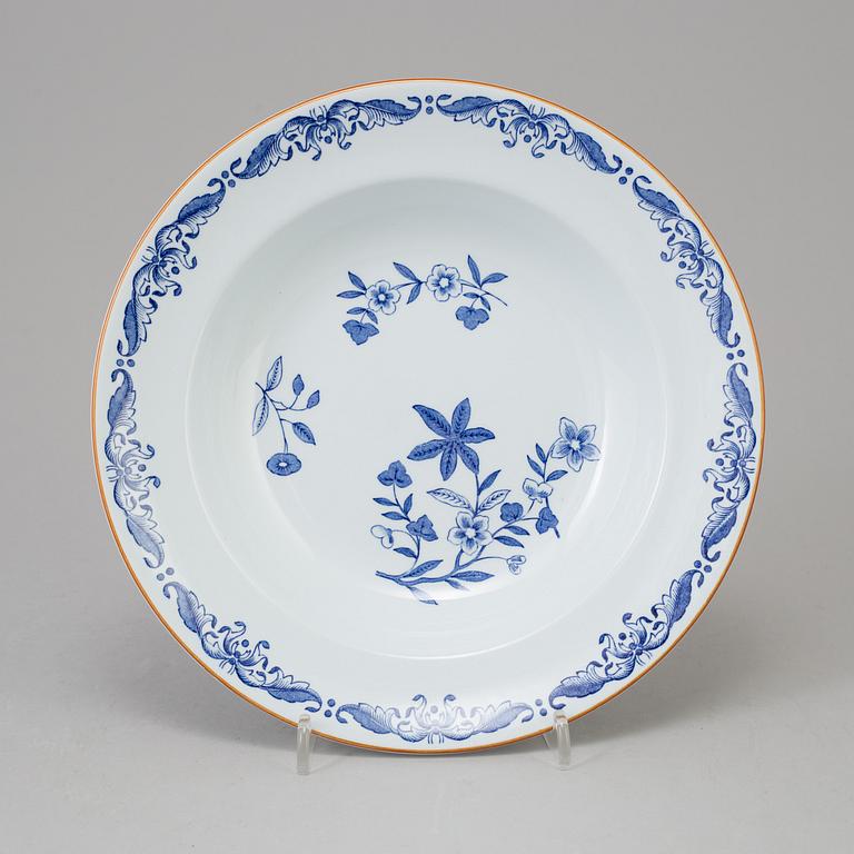 MATSERVIS, 67 delar, porslin, "Ostindia", Rörstrand, 1970/80-tal.