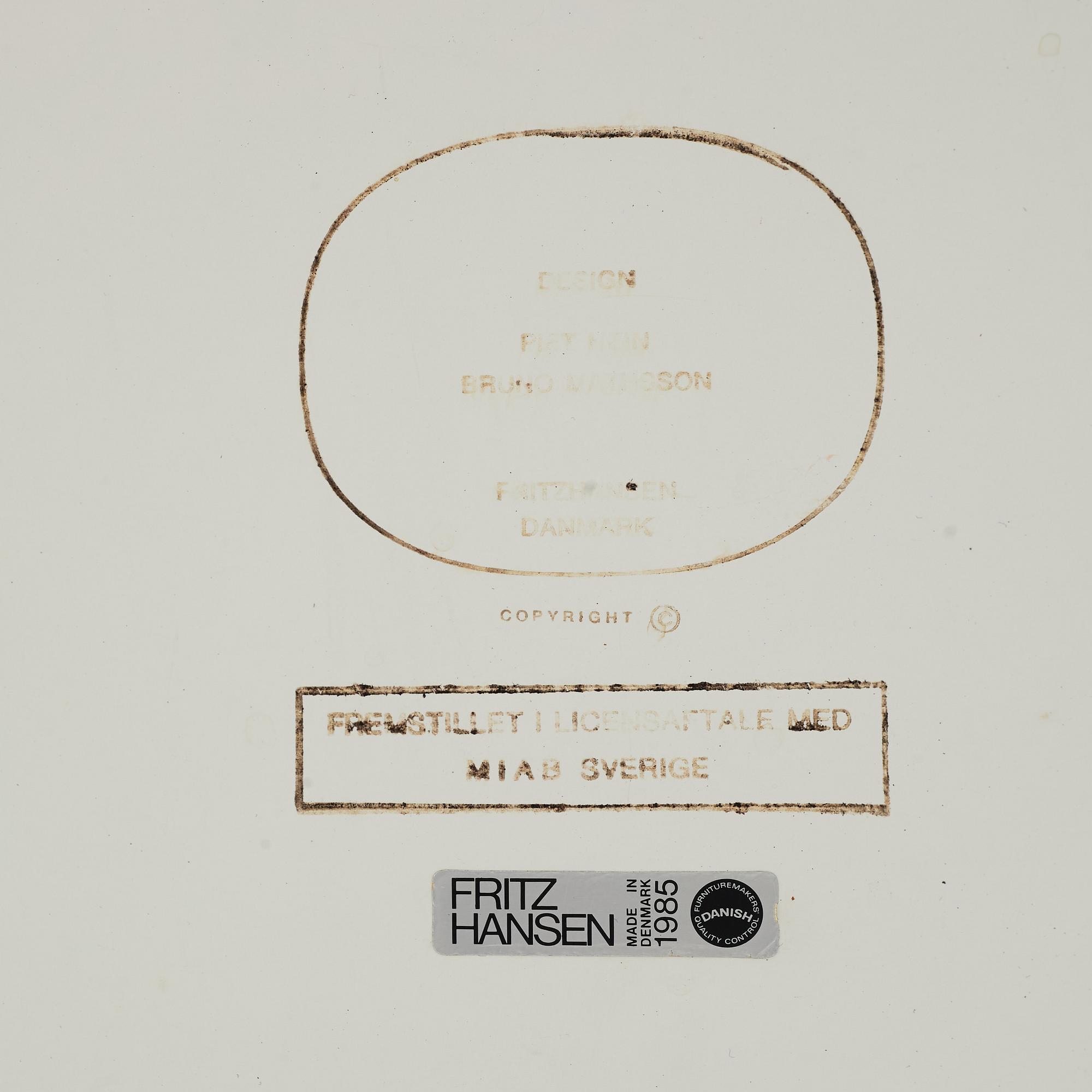 Bruno Mathsson & Piet Hein, a 'Superellipse' dining table, Fritz Hansen, Denmark.