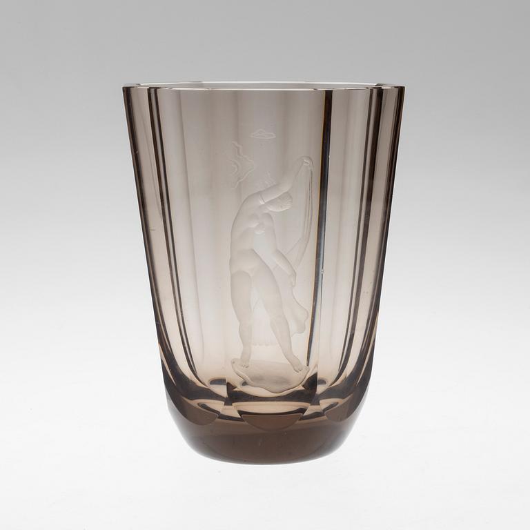 SIMON GATE, a glass vase from Orrefors.