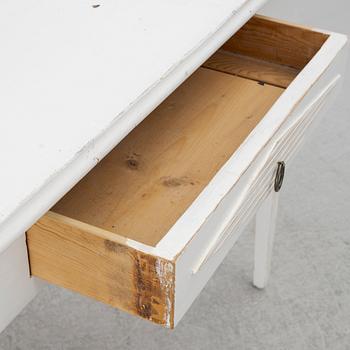 Desk, Gustavian style, anno circa 1900.