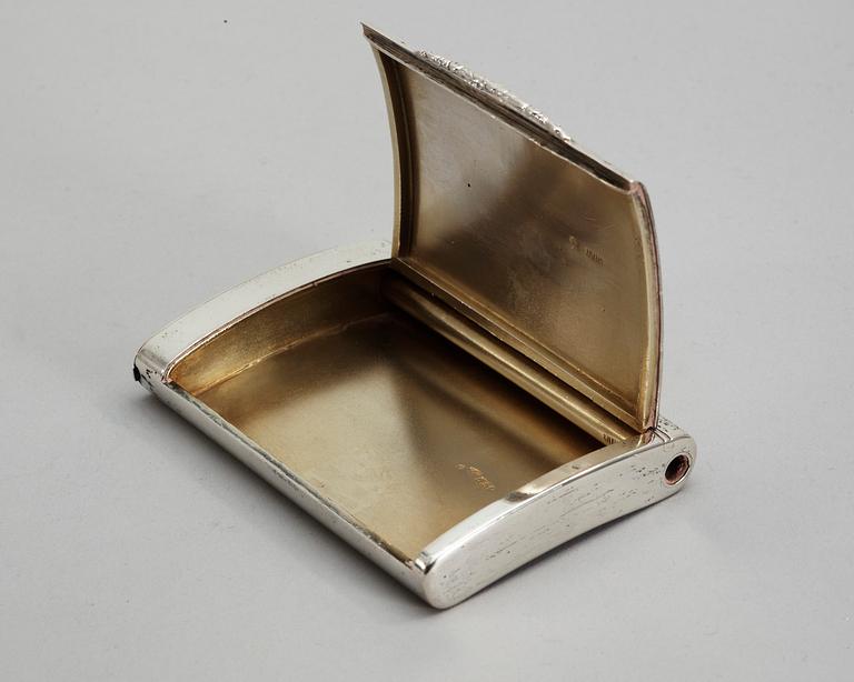 A Russian 19th century parcel-gilt cigarette-case, unidentified makers mark, Moscow 1896-1908.