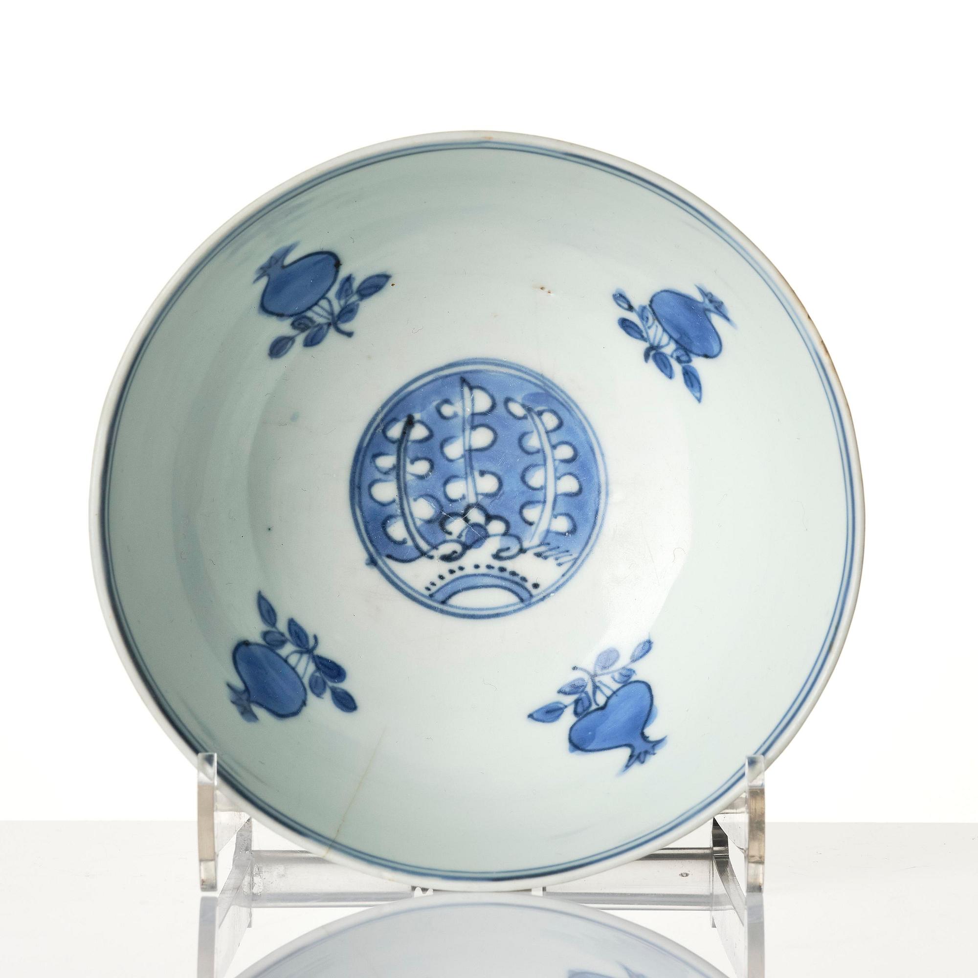 A blue and white 'floral' bowl and a dish, Ming dynasty, Jiajing (1522-1566).