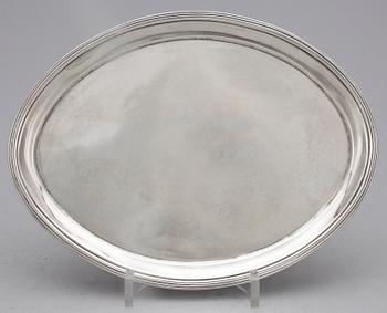 SALVER, silver, Peter, Ann & William Bateman, London, 1802-1803. Totalvikt ca 162 cm.