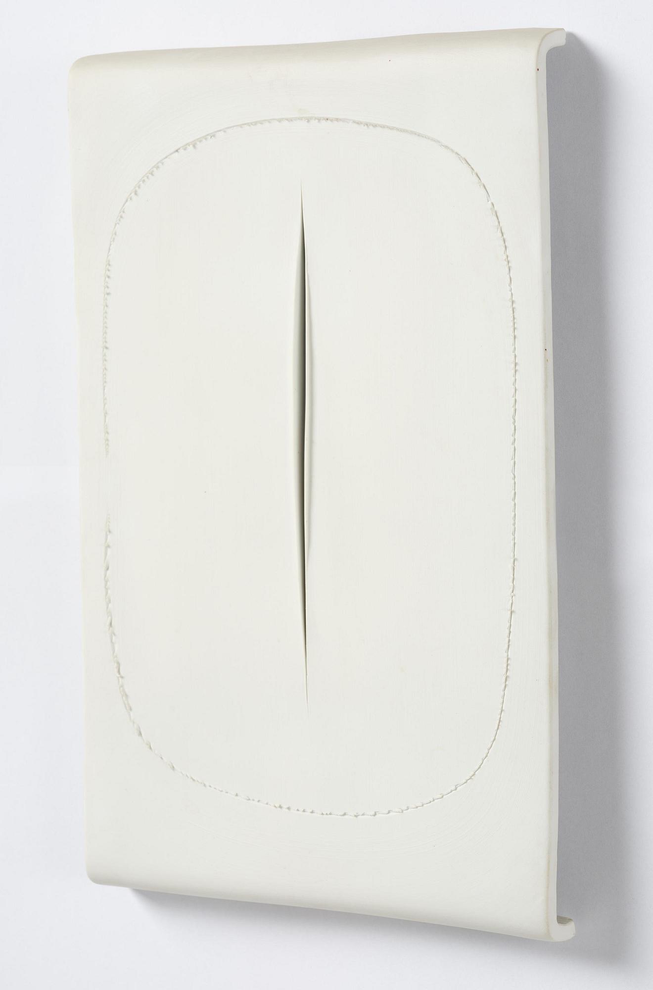 Lucio Fontana, ”Concetto Spaziale Taglio”.