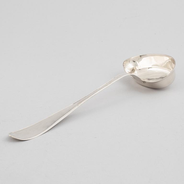 A Swedish silver soup ladel, mark of Magnus Stråtin, Uddevalla 1806.