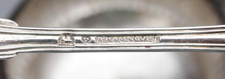 SOCKERSKÅL PÅ FOT, silver, Abraham Hamnqvist, Åmål,(1815-1842). Totalvikt 701 g.