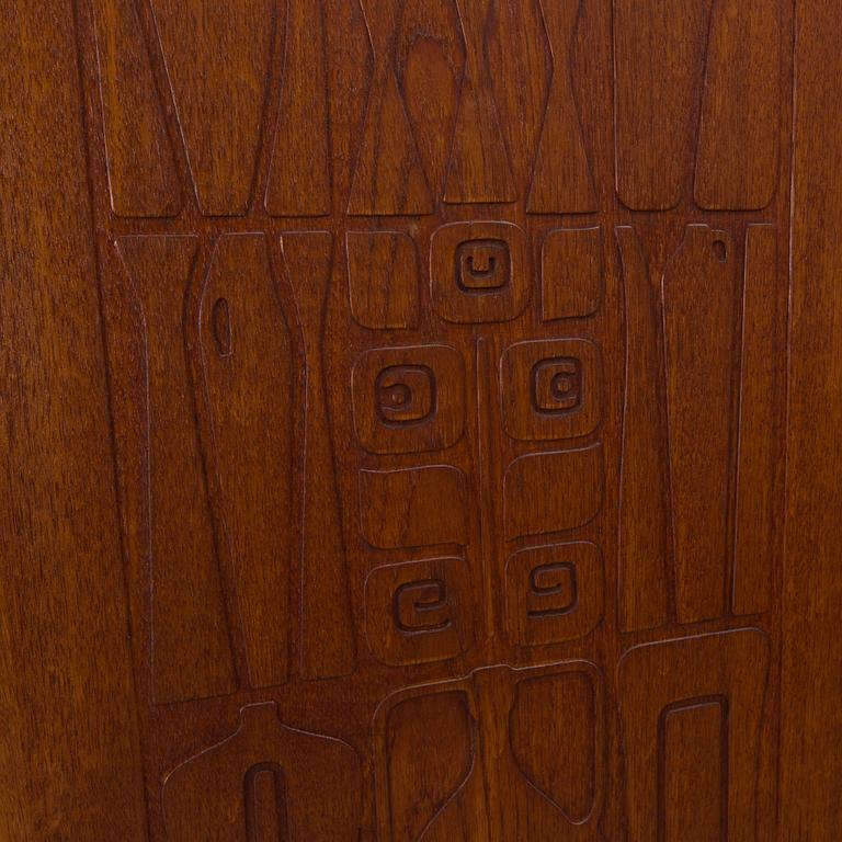 SKÅP, "Krus" Yngve Ekström, Westbergs Möbler AB, Tranås, 1950-tal.