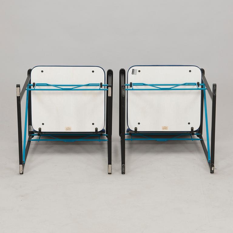 Yrjö Kukkapuro, nojatuoleja, 4 kpl, malli A-502, Avarte, 1900-luvun loppu.