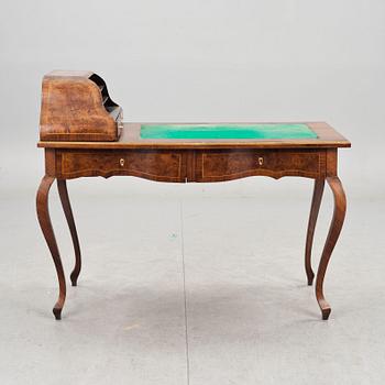 SKRIVBORD, rokokostil, 1800-talets slut.