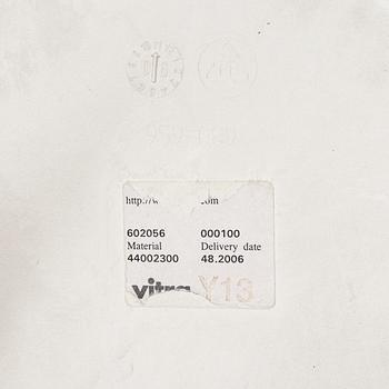 Charles & Ray Eames, stolar, ett par, "Plastic chair DSR", Vitra,
