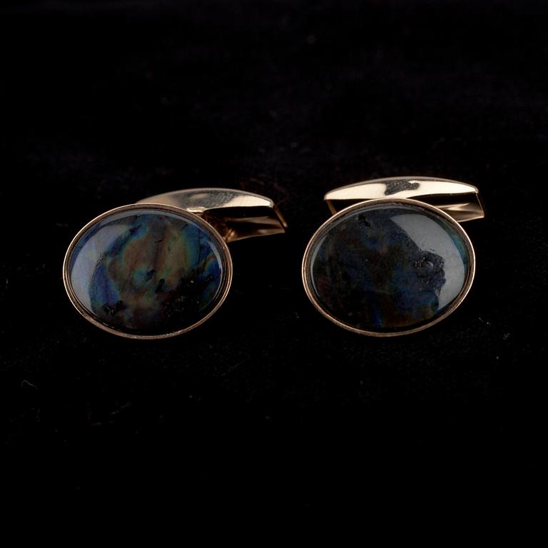 MANCHETTKNAPPAR, guld 14K, spektrolit, Timo Jäkkö, Lahtis, 1900-talets slut.