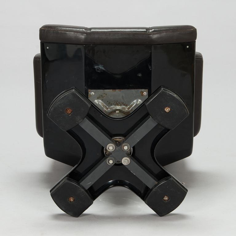 Kari-Pekka Valorinta, nojtuoli, "Nautilus" Isku 1960-luku.