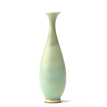 A Berndt Friberg stoneware vase, Gustavsberg studio, Sweden 1966.