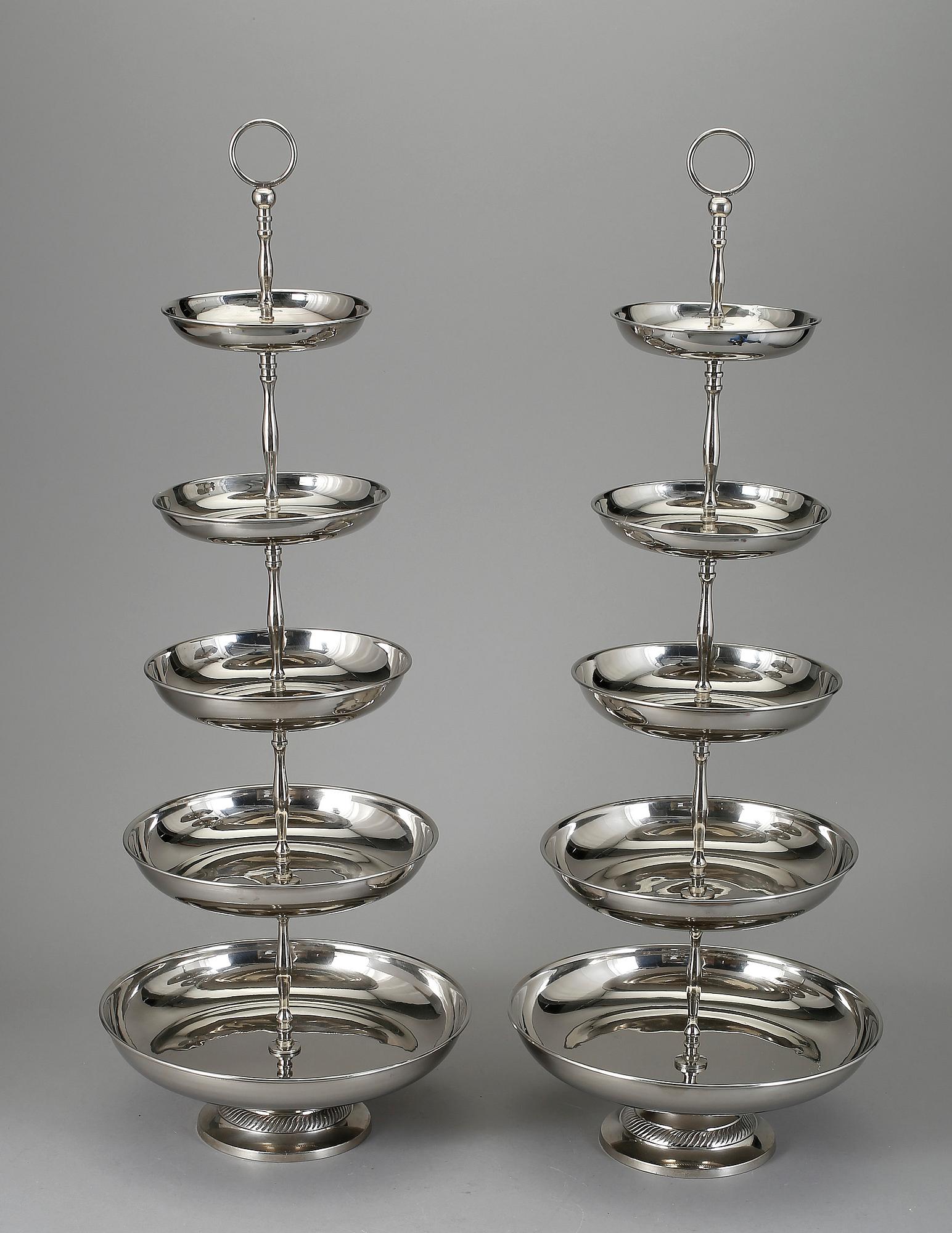 ETAGERER, ett par, 2000-tal.