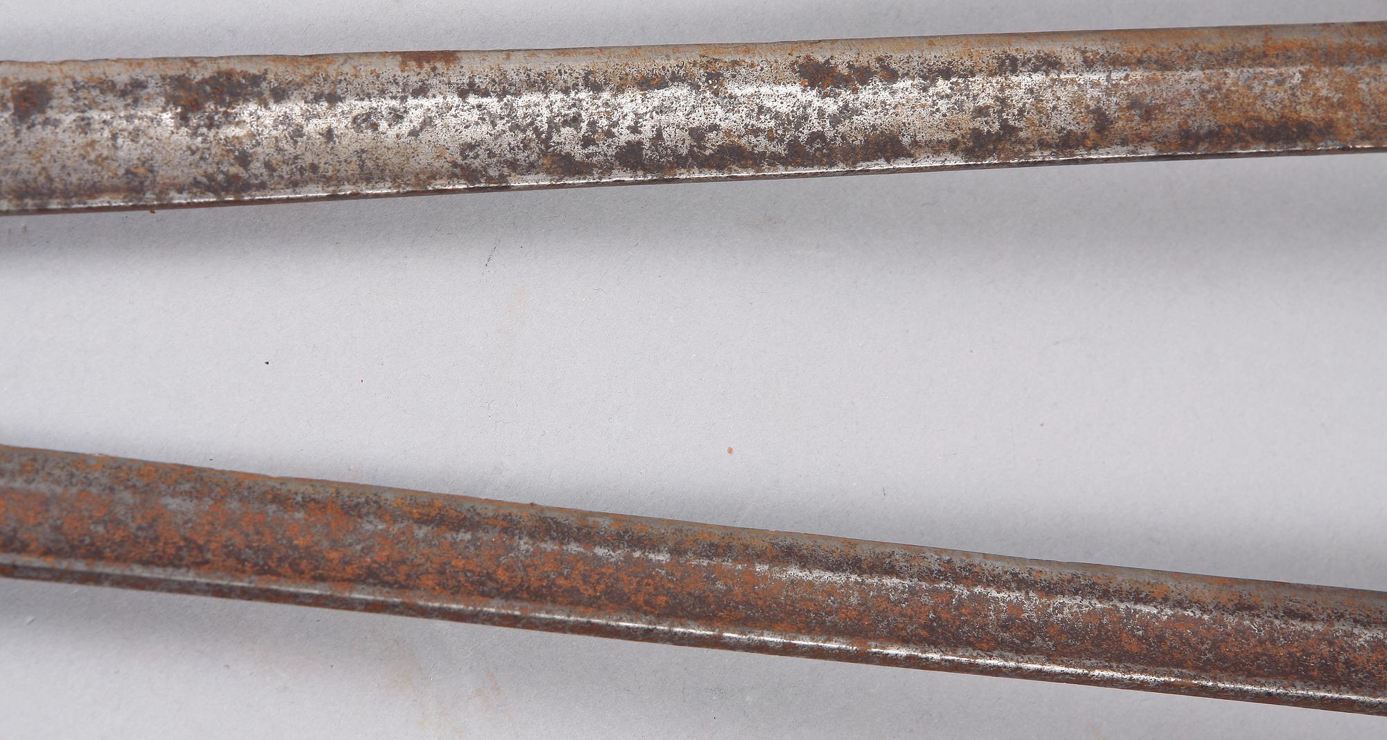 HUGGARE, 2 st, 1800-tal.