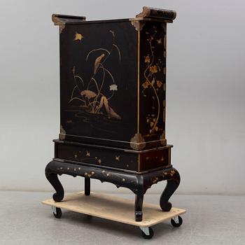 A Japanese lacquer work cabinet, early 20th Century.