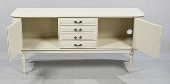 SIDEBOARD, gustaviansk stil, 1900-talets andra hälft.