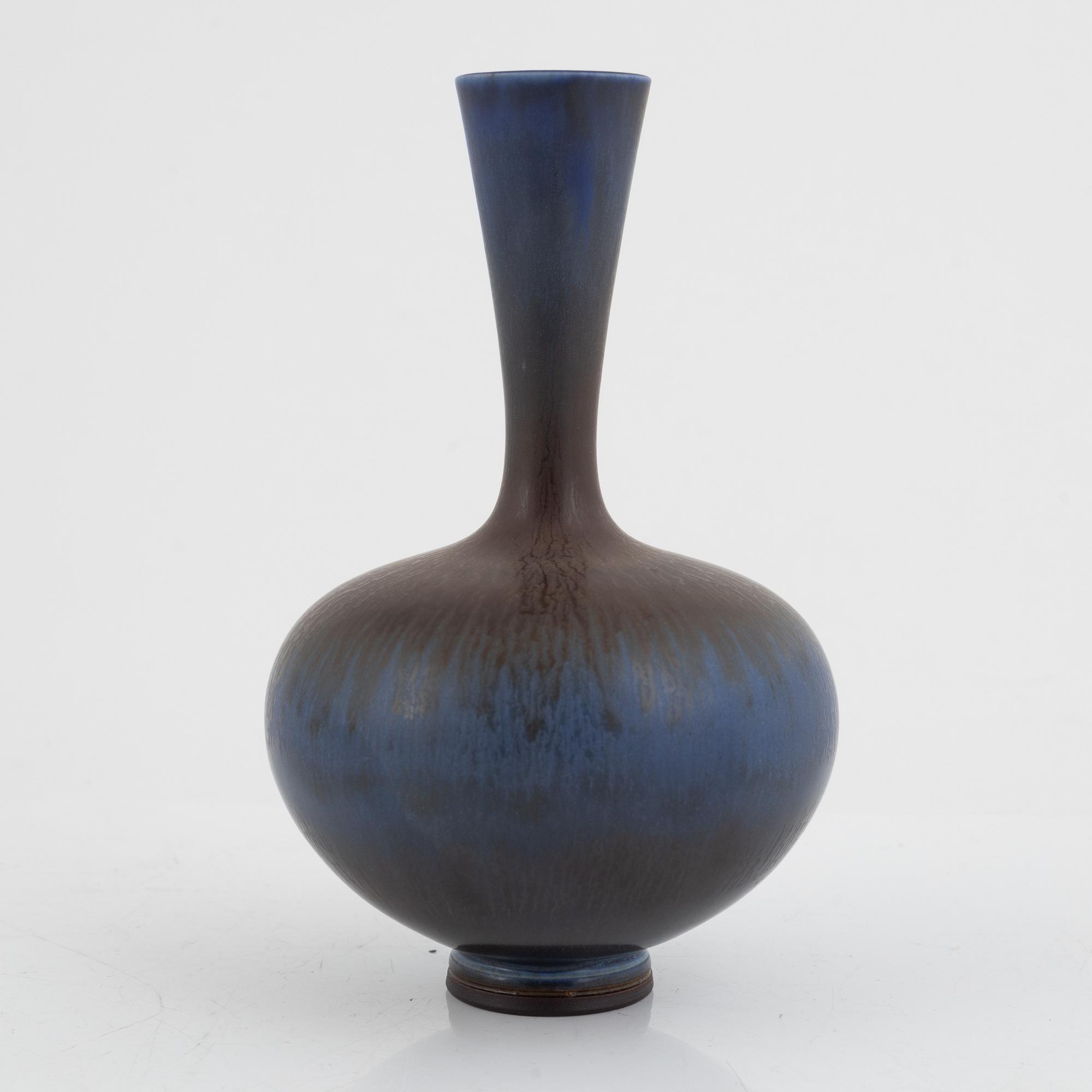 Berndt Friberg, a stoneware vase, Gustavsbergs studio 1968.