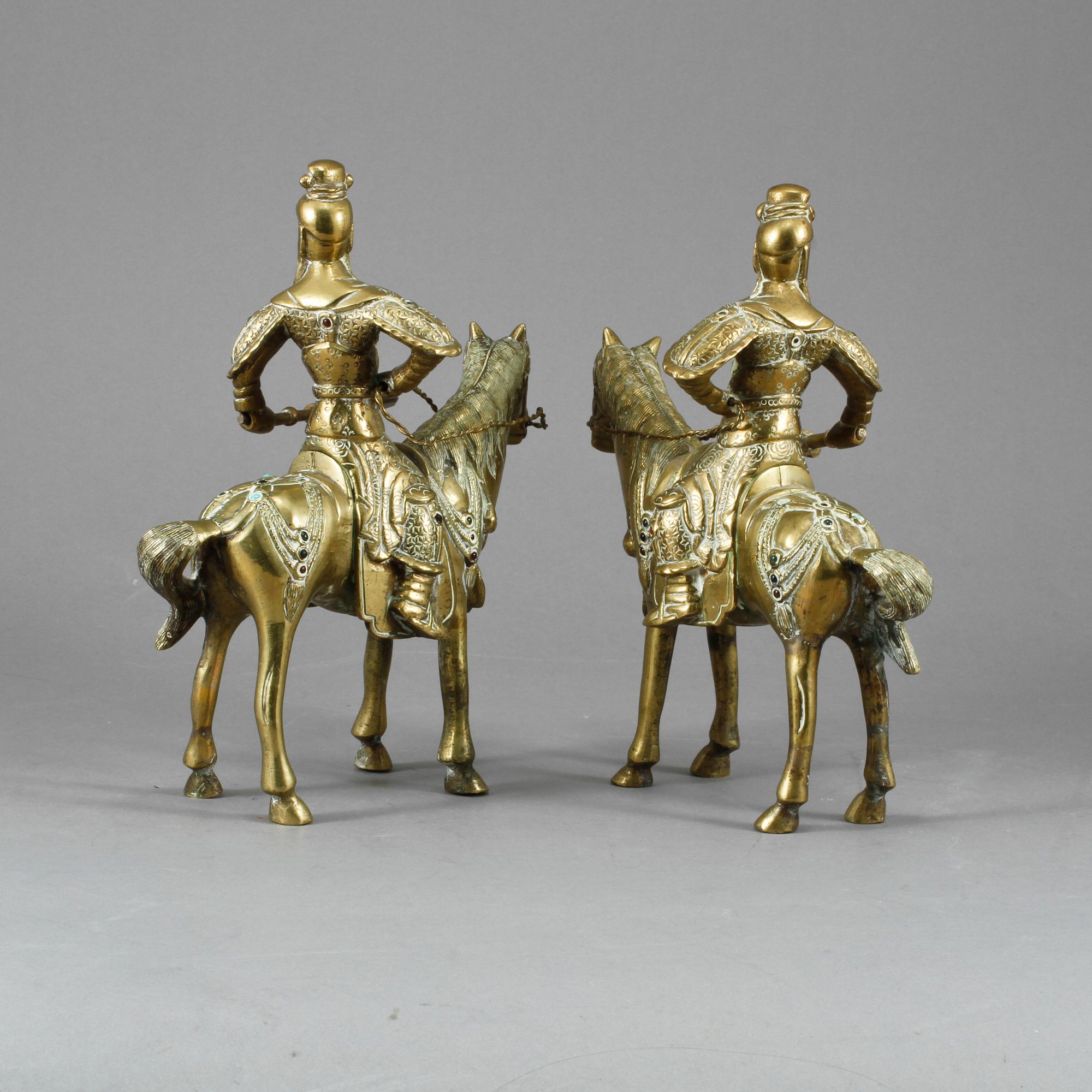 FIGURINER, ett par, mässing, orientaliska, 1900-talets andra hälft.