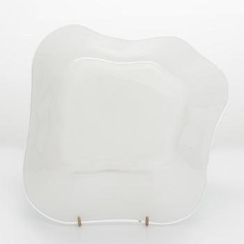 Alvar Aalto, glasskulptur, 2 delar av "Aalto-blomman", signerad Alvar Aalto Iittala. 1950-tal.
