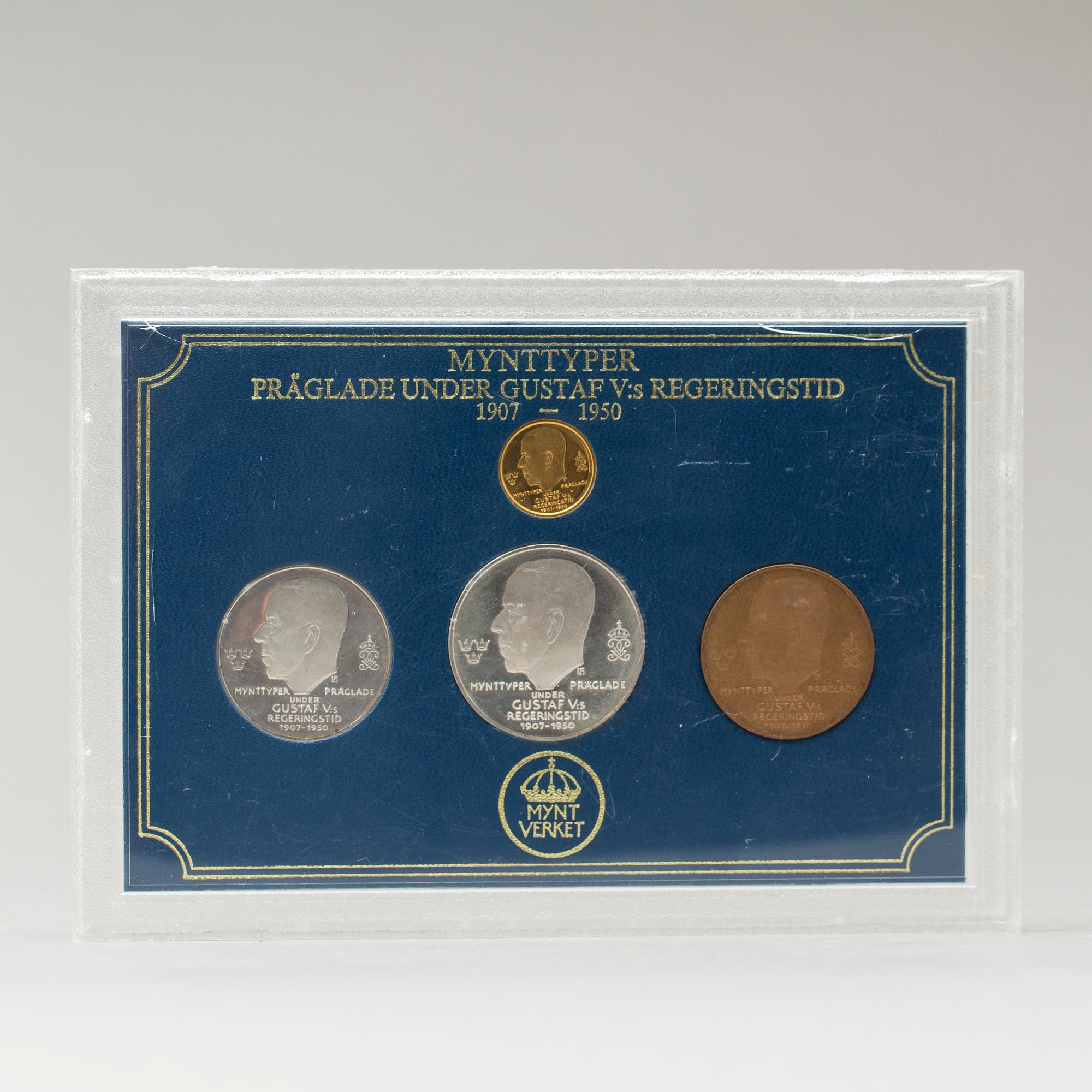 MYNTSAMLING, 4 st, 2 silver, totalt ca 45,3 gram och ett 23k guld ca 4,7 gram.