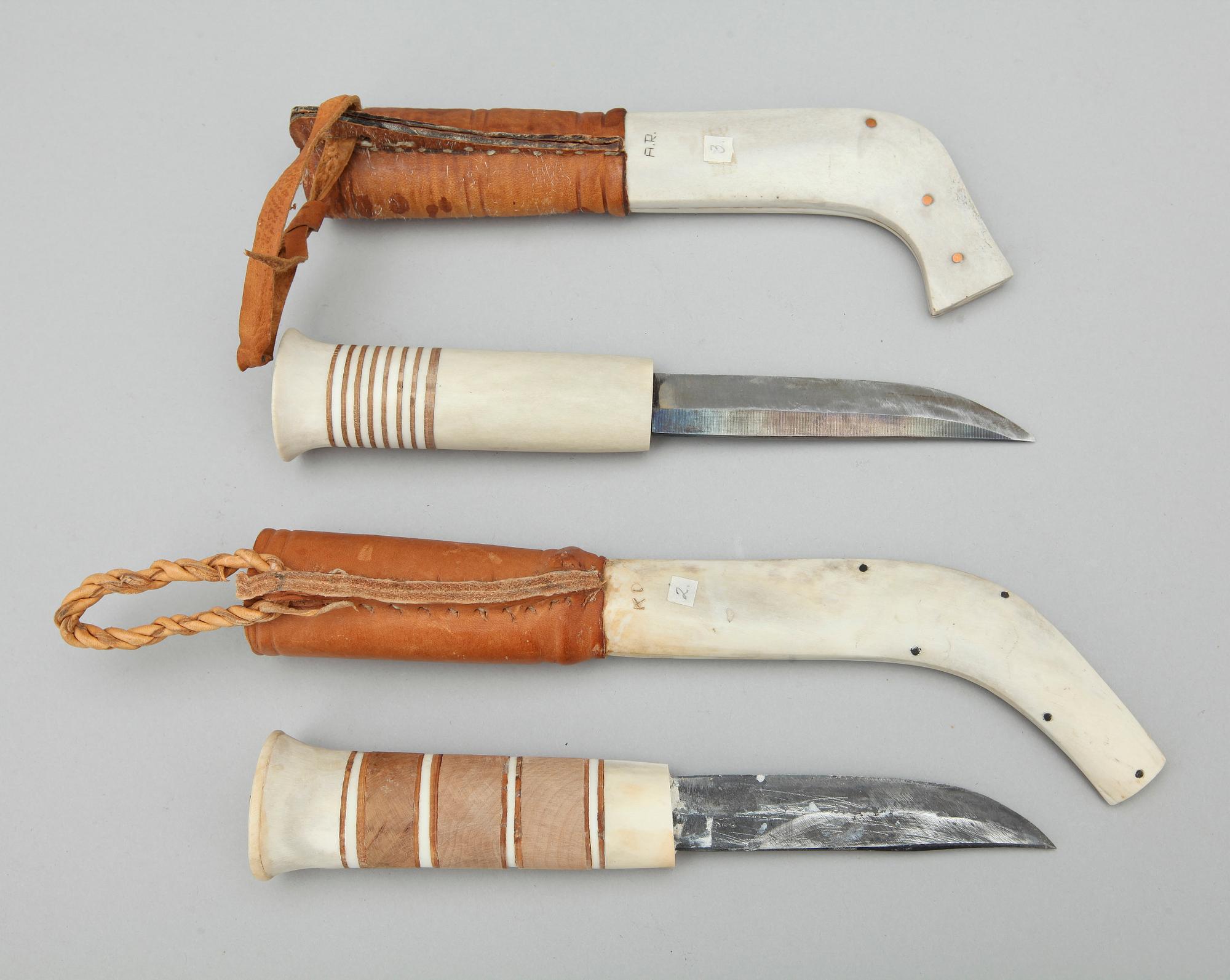HORN- resp SAMEKNIV, 3 st, Knut Dahlgren, Arjeplog samt trol. Anders Rikko, Kaitum.