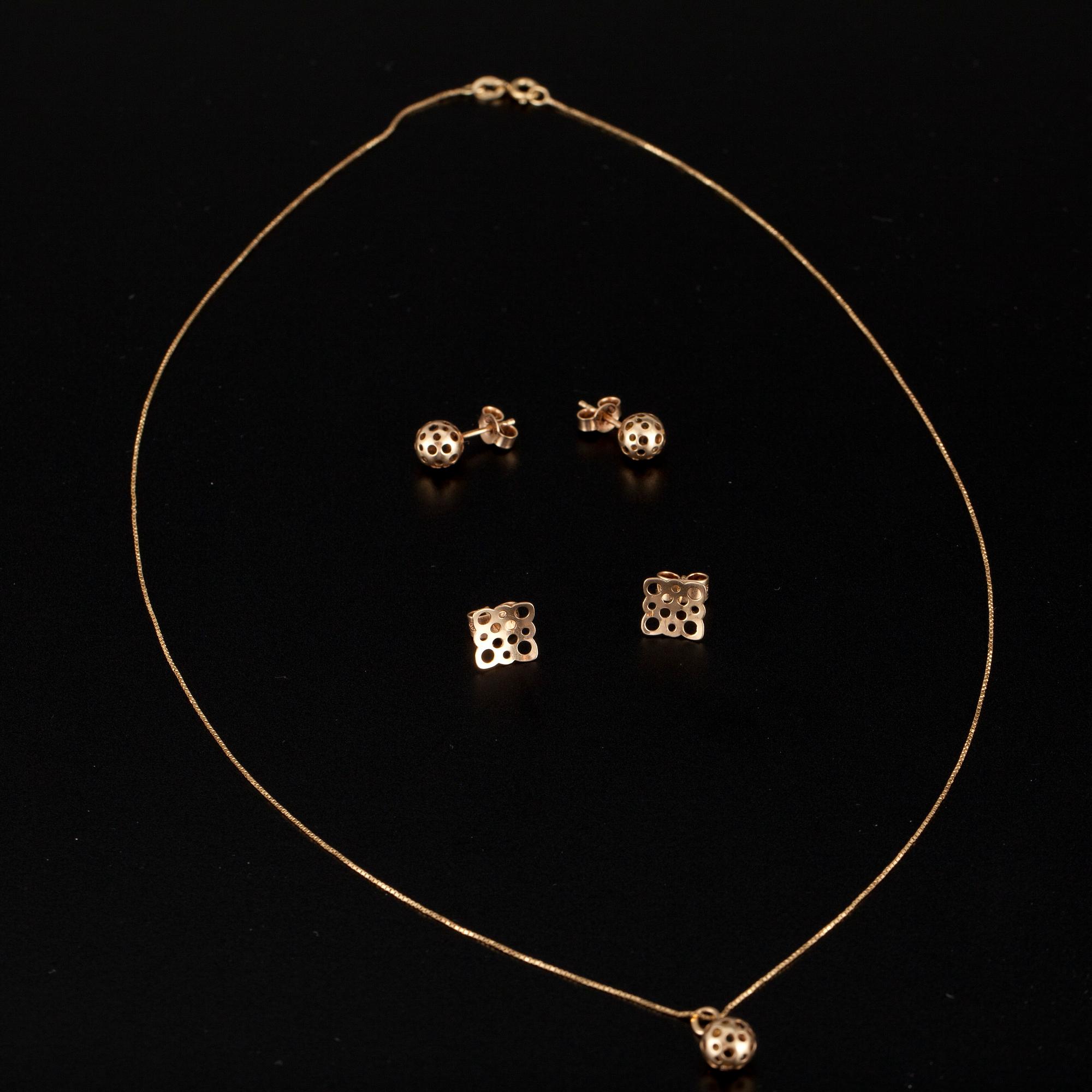 HÄNGSMYCKE, 2 par ÖRHÄNGEN, guld 14K, Liisa Vitali, N. Westerback 1973. Vikt 4,1 g.