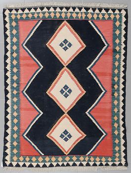 A kelim rug, 166 x 125 cm.