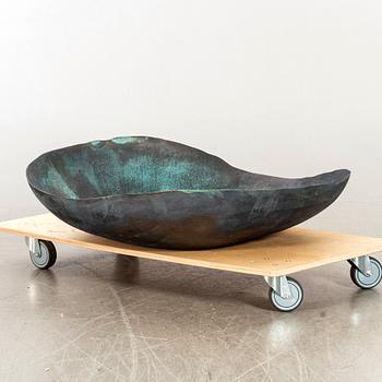 BARBRO BÄCKSTRÖM, a bowl shaped bronze sculpture.