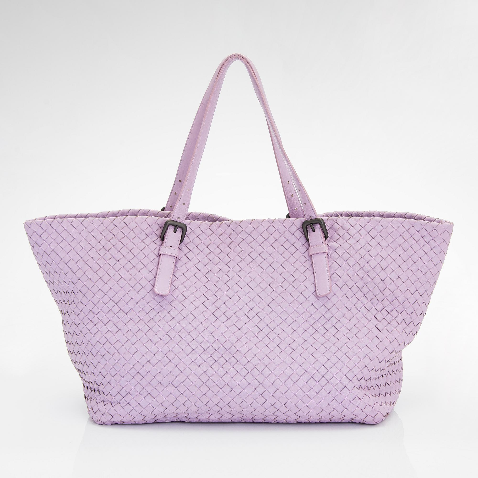Bottega Veneta, a 'Cesta Tote' bag.