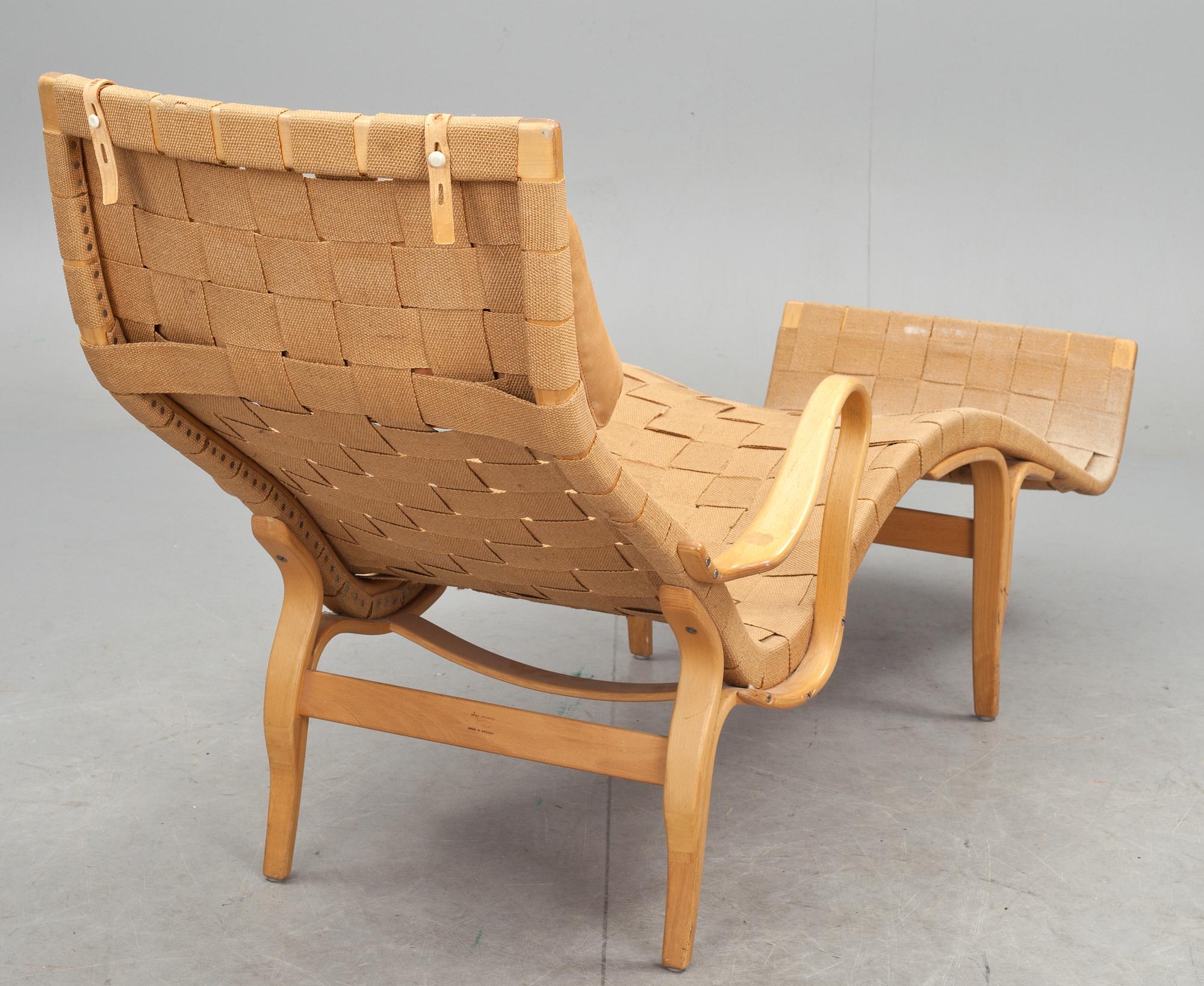 VILSTOL, "Pernilla", Bruno Mathsson, firma Karl Mathsson 1962, brännmärkt.