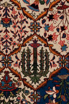 SEMI-ANTIQUE ESFAHAN probably. 216,5 x 143 cm.