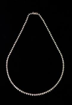 COLLIER, briljantslipade diamanter, tot. 14.70 ct.