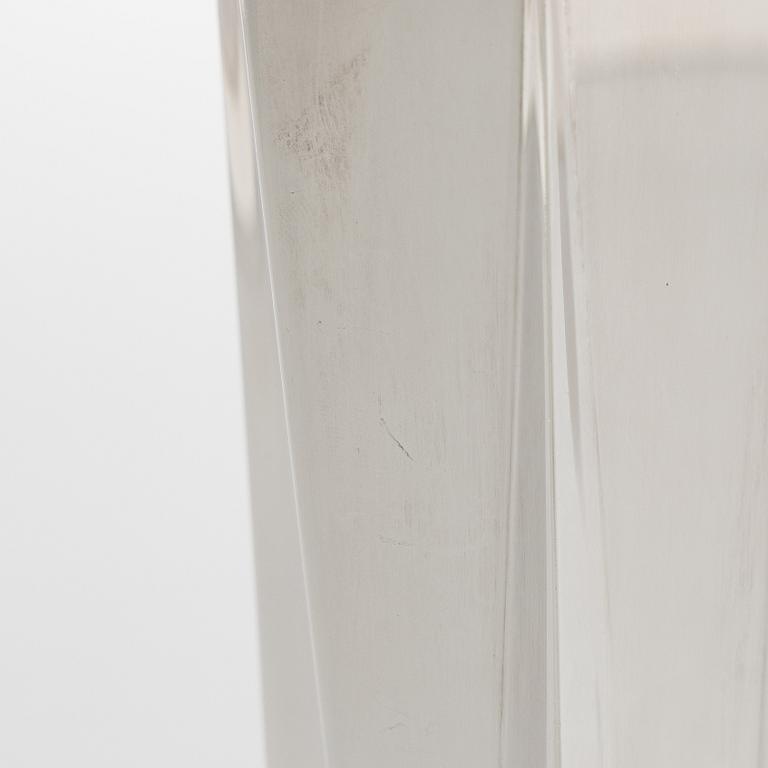 Tapio Wirkkala, A silver vase, model TW 6-3, Kultakeskus, Hämeenlinna 1963.
