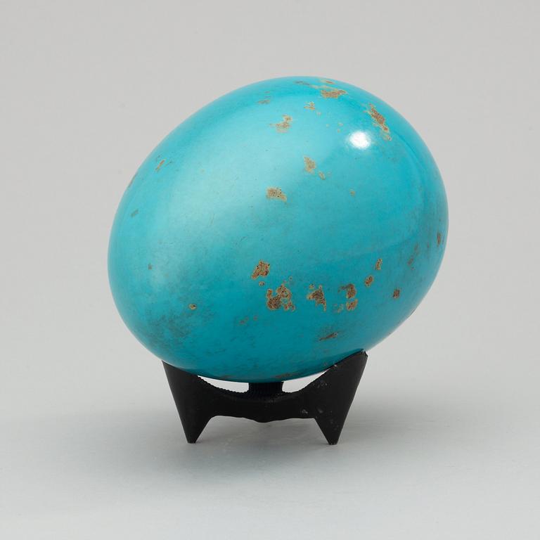 A Hans Hedberg faience egg, Biot, France.