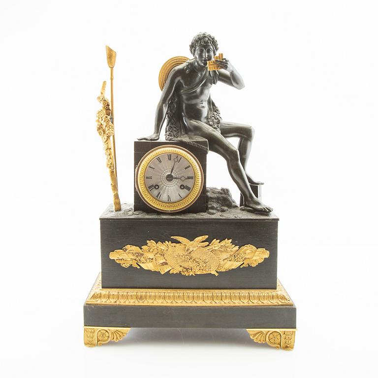 Table pendulum Empire first half of the 19th century.