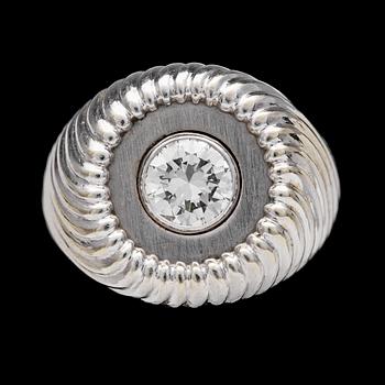 1259. RING, BOUCHERON, briljantslipad diamant, ca 0.90 ct. Paris.