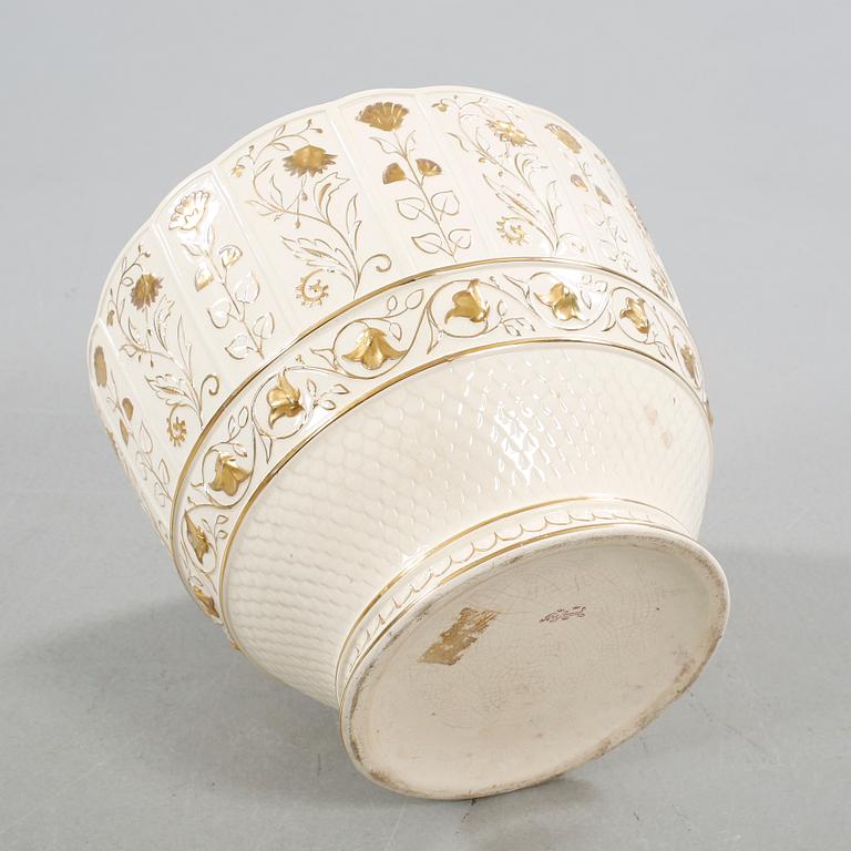 Earthenware flower pot, Rörstrand, first half of the 20th century.