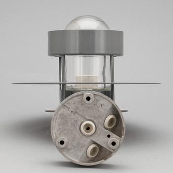 UTELAMPA, "Albertslund", formgiven av Jens Möller-Jensen för Louis Poulsen.
