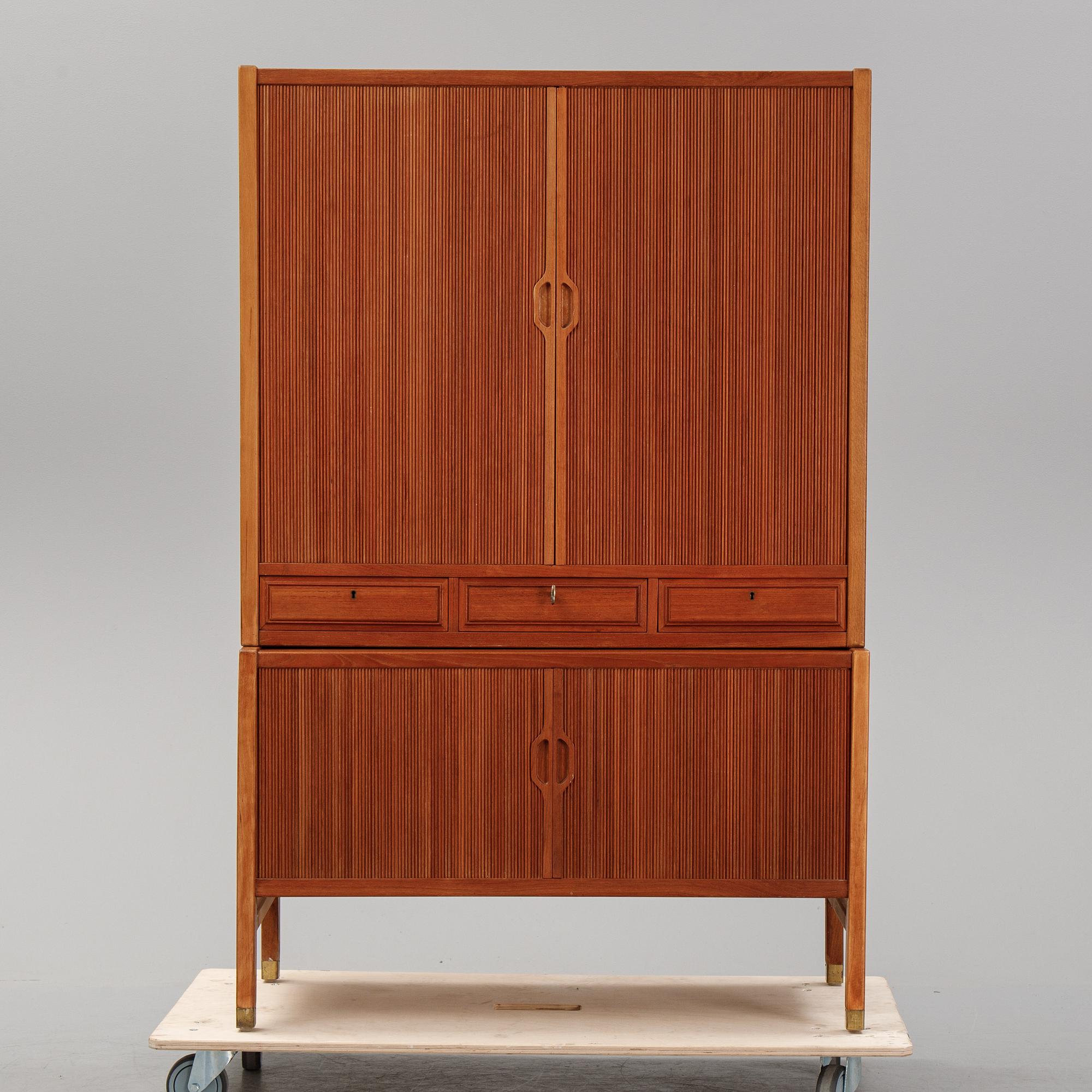 Carl-Axel Acking, skåp, Svenska Möbelfabrikerna Bodafors.