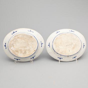 Fat, ett par, porslin. Kina 1800-tal.